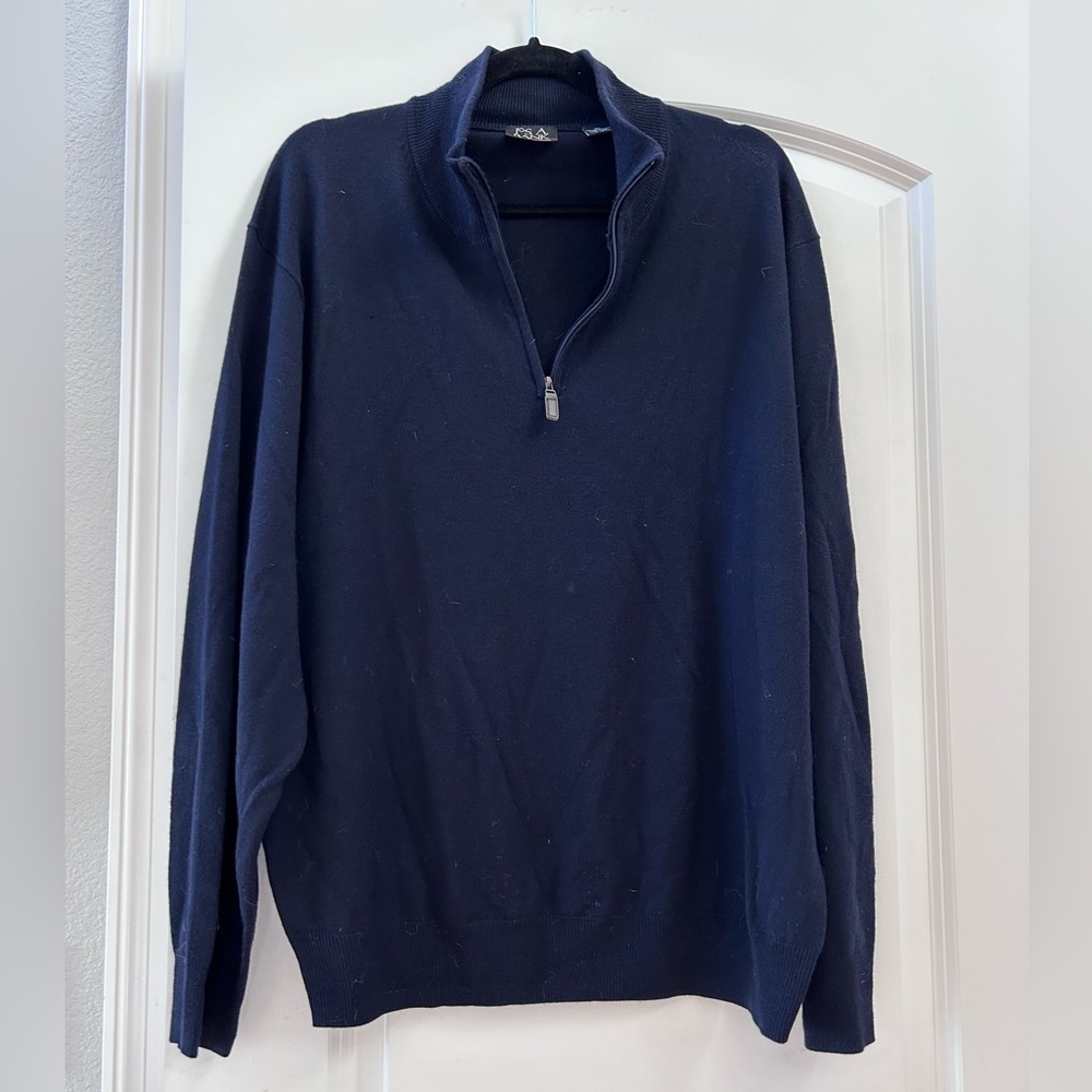 Jos A. Bank 100% merino Wool 1/4 zip mock neck pullover in black. EUC